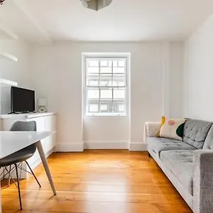 1 Bed With Roof Terrace Apartment